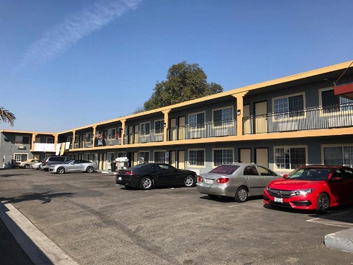 American Inn & Suites LAX Airport image 20